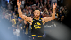 Stephen Curry klatscht zurück auf den lächerlichen „eindimensionalen“ Kommentar eines ehemaligen NBA-Spielers