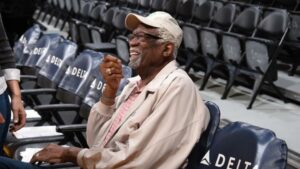 Bill Russells Basketball Hall of Fame-Ring, der bei einer Auktion verkauft werden soll, könnte 250.000 Dollar einbringen