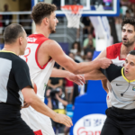 Furkan Korkmaz wurde ausgeworfen und von gegnerischen Spielern während der EuroBasket-Niederlage gegen Georgien angegriffen, so die türkischen Beamten