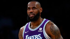 LeBron James von den Lakers äußert sich zur Bestrafung von Robert Sarver: "Unsere Liga hat das definitiv falsch verstanden"