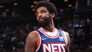 Brooklyn Nets-Besitzer Joe Tsai teilt seine Enttäuschung, nachdem Kyrie Irving für antisemitische Filme wirbt