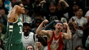 Bucks laufen heiß mit Antetokounmpo