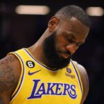 LeBron James sagte, die Lakers könnten nicht schießen, und ein historisch schlechter Start in die Saison hat dies bestätigt