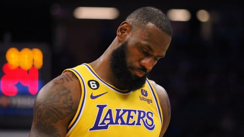 LeBron James sagte, die Lakers könnten nicht schießen, und ein historisch schlechter Start in die Saison hat dies bestätigt
