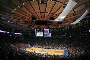 MSG klagte, weil sie die Knicks-Sitze des Anwalts gerissen und Partner verboten hatte