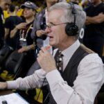 Mike Breen von ESPN erhält den Vin Scully Broadcasting Award