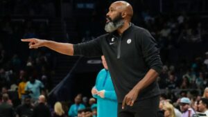 Brooklyn Nets machen Jacque Vaughn zum Nash-Nachfolger