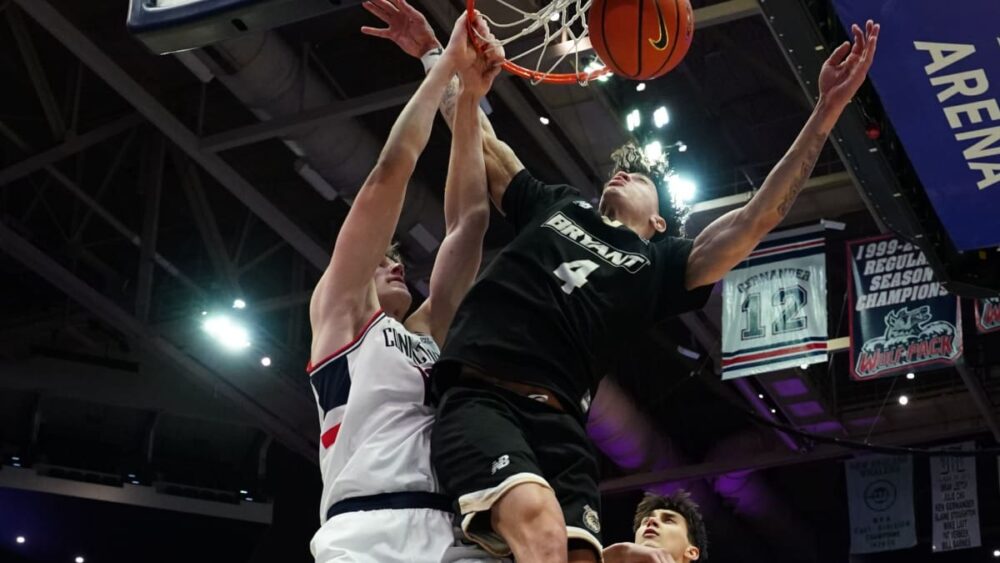NCAA Basketball - Reibe Topscorer, Koroma stark von der Bank: UConn wieder auf Kurs